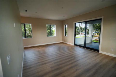 House in Nokomis, Florida 3 bedrooms, 343.74 sq.m. № 1849799 - photo 19