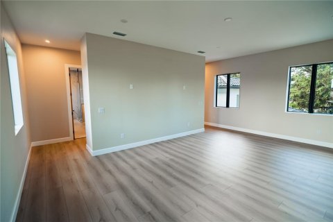House in Nokomis, Florida 3 bedrooms, 343.74 sq.m. № 1849799 - photo 20