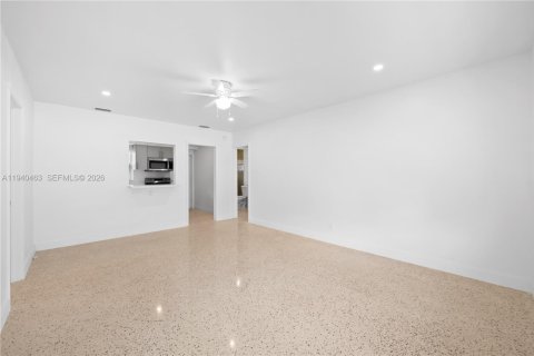 Appartement à louer à Hollywood, Floride: 2 chambres, 100.33 m2 № 1998308 - photo 14