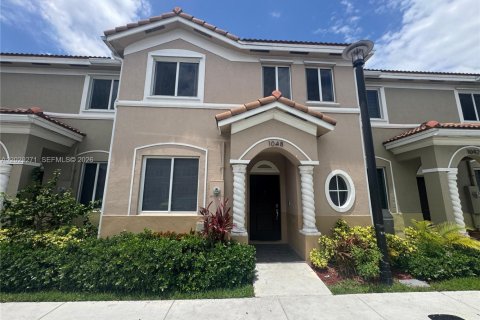 Touwnhouse à louer à Homestead, Floride: 4 chambres, 127.65 m2 № 2154329 - photo 8