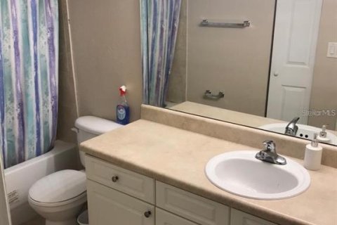 Condo in Orlando, Florida, 1 bedroom  № 2213617 - photo 9
