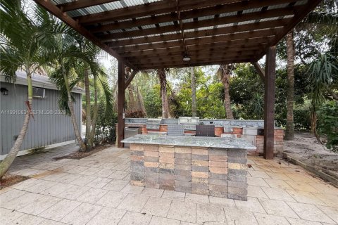 Casa en alquiler en Lake Worth, Florida, 5 dormitorios, 140.19 m2 № 2055508 - foto 21