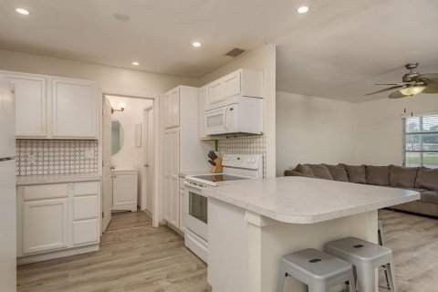 Casa en venta en Largo, Florida, 2 dormitorios, 104.24 m2 № 1774019 - foto 11