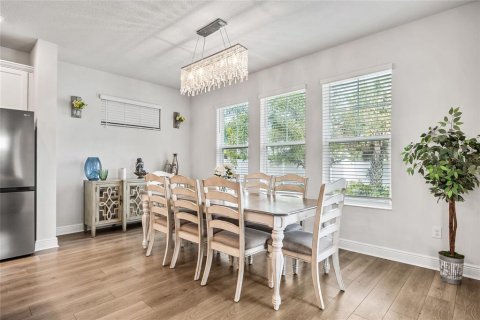 House in Saint Petersburg, Florida 4 bedrooms, 247.96 sq.m. № 1815482 - photo 10