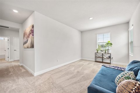 House in Saint Petersburg, Florida 4 bedrooms, 247.96 sq.m. № 1815482 - photo 21