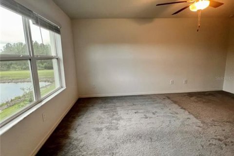 Townhouse in ANGELINE in Land O' Lakes, Florida 3 bedrooms, 166.02 sq.m. № 1806550 - photo 15