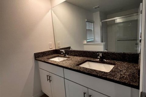 Townhouse in ANGELINE in Land O' Lakes, Florida 3 bedrooms, 166.02 sq.m. № 1806550 - photo 14