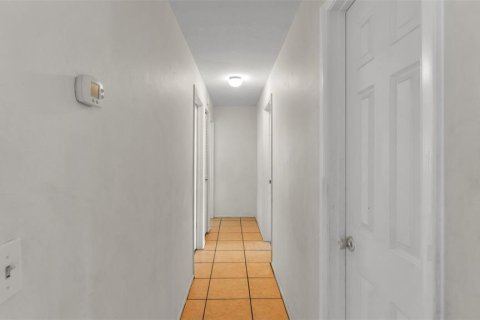 Casa en venta en Winter Haven, Florida, 3 dormitorios, 99.87 m2 № 2128036 - foto 13