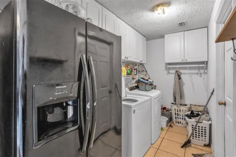 Casa en venta en Winter Haven, Florida, 3 dormitorios, 99.87 m2 № 2128036 - foto 11