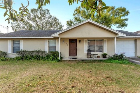 Casa en venta en Winter Haven, Florida, 3 dormitorios, 99.87 m2 № 2128036 - foto 2