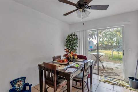 Casa en venta en Winter Haven, Florida, 3 dormitorios, 99.87 m2 № 2128036 - foto 6