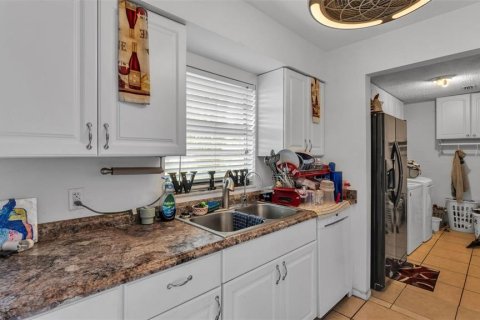 Casa en venta en Winter Haven, Florida, 3 dormitorios, 99.87 m2 № 2128036 - foto 9