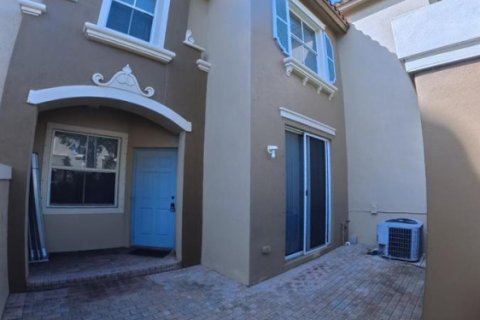 Copropriété à vendre à West Palm Beach, Floride: 3 chambres, 129.23 m2 № 2407273 - photo 4