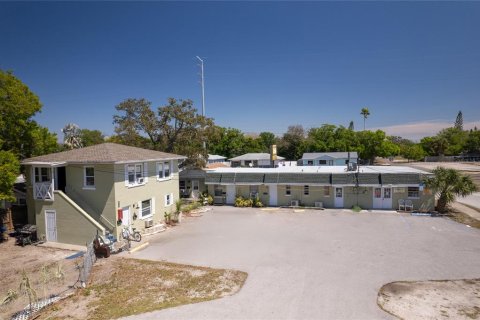 Propiedad comercial en venta en Clearwater, Florida № 2156714 - foto 8