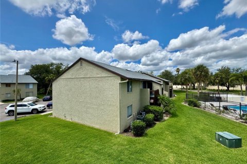 Condo in Clearwater, Florida, 1 bedroom  № 1767868 - photo 30