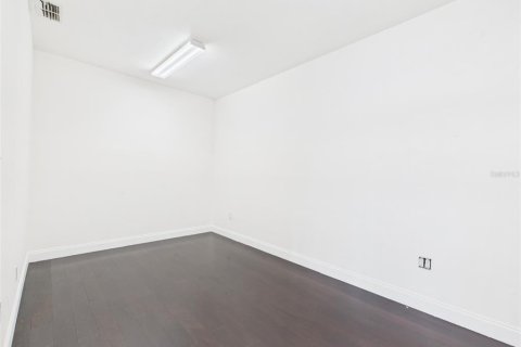 Commercial property in Beverly Hills, Florida 353.03 sq.m. № 2368670 - photo 13