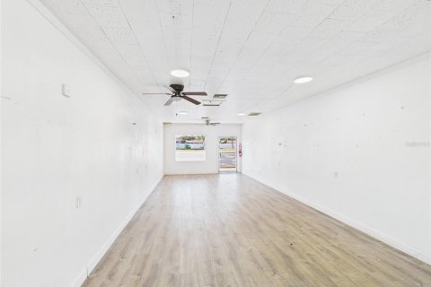Commercial property in Beverly Hills, Florida 353.03 sq.m. № 2368670 - photo 20