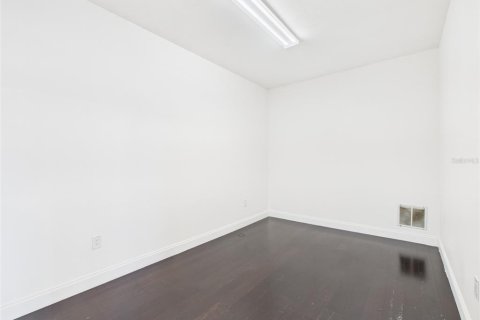 Commercial property in Beverly Hills, Florida 353.03 sq.m. № 2368670 - photo 15