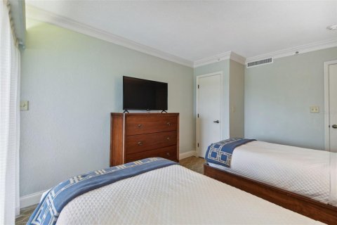 Condo in Palm Harbor, Florida, 3 bedrooms  № 1299945 - photo 23