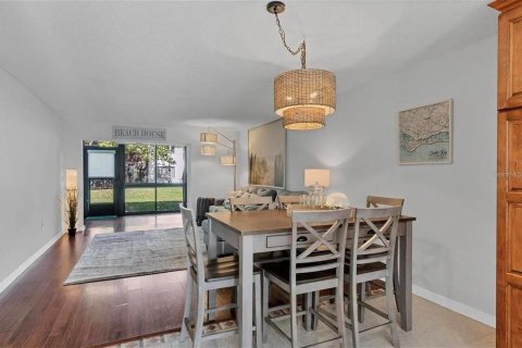 Condominio en alquiler en Sarasota, Florida, 2 dormitorios, 102.29 m2 № 2100727 - foto 8
