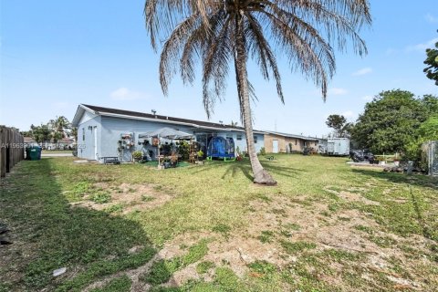 Villa ou maison à vendre à Homestead, Floride: 4 chambres, 142.51 m2 № 2081069 - photo 25