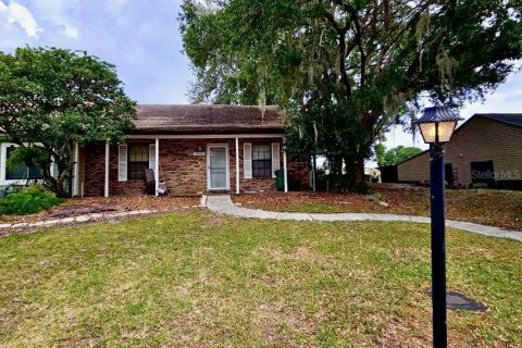 House in Dade City, Florida 3 bedrooms, 141.21 sq.m. № 2223185
