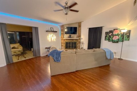 Casa en alquiler en Dade City, Florida, 3 dormitorios, 141.21 m2 № 2223185 - foto 6
