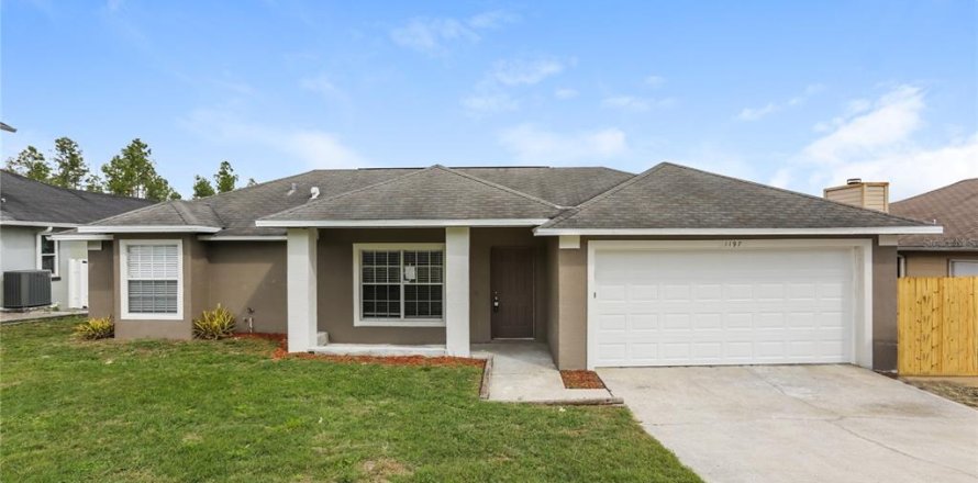 Villa ou maison à Apopka, Floride 3 chambres, 125.88 m2 № 1873416