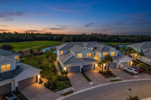 Condo à Punta Gorda, Floride, 3 chambres  № 2437255