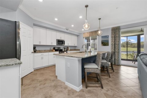 Copropriété à vendre à Punta Gorda, Floride: 3 chambres, 161.74 m2 № 2437255 - photo 12