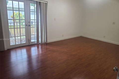 Купить таунхаус в Дейви, Флорида 3 спальни, 155.15м2, № 2041887 - фото 10