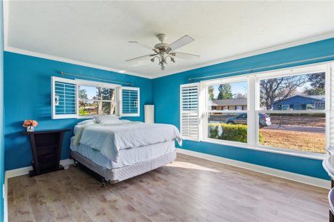House in Brandon, Florida 3 bedrooms, 176.61 sq.m. № 2215243 - photo 10