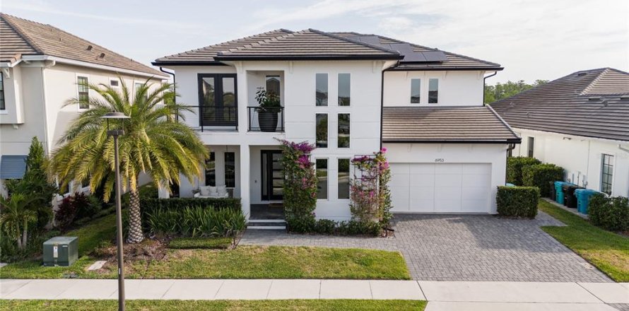 House in Orlando, Florida 4 bedrooms, 393.91 sq.m. № 1827680