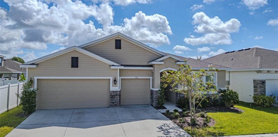 Villa ou maison à Ruskin, Floride 4 chambres, 261.98 m2 № 1898856