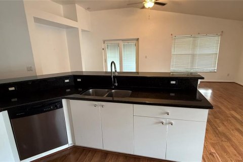 Casa en venta en Riverview, Florida, 4 dormitorios, 175.4 m2 № 1910090 - foto 5