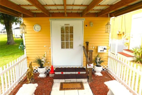 House in Zephyrhills, Florida 3 bedrooms, 120.77 sq.m. № 1866280 - photo 3
