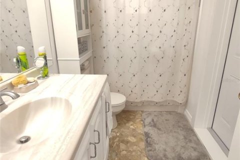 House in Zephyrhills, Florida 3 bedrooms, 120.77 sq.m. № 1866280 - photo 17