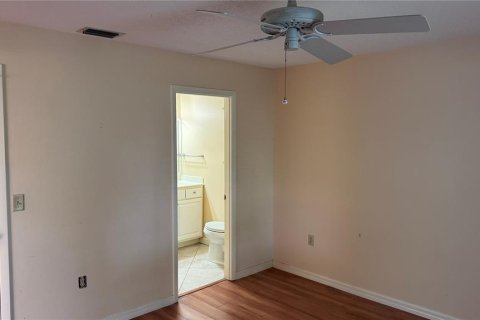 Condo in Sarasota, Florida, 2 bedrooms  № 2376649 - photo 15