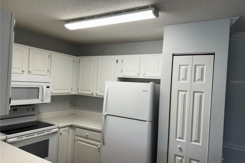 Copropriété à louer à Oviedo, Floride: 2 chambres, 80.92 m2 № 2114980 - photo 11