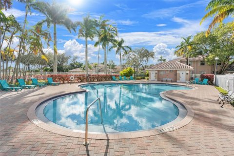 Touwnhouse à louer à Sunrise, Floride: 3 chambres, 134.15 m2 № 2021880 - photo 26