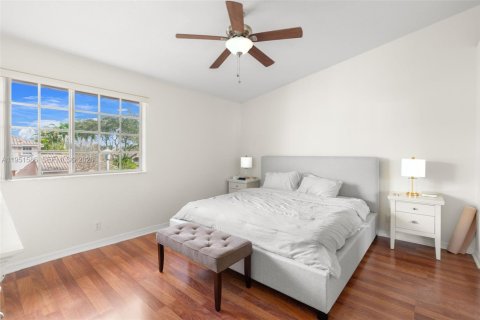 Touwnhouse à louer à Sunrise, Floride: 3 chambres, 134.15 m2 № 2021880 - photo 23