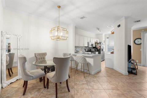 Touwnhouse à louer à Sunrise, Floride: 3 chambres, 134.15 m2 № 2021880 - photo 4