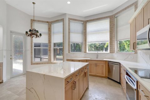 House in West Palm Beach, Florida 3 bedrooms, 229.1 sq.m. № 2007747 - photo 16