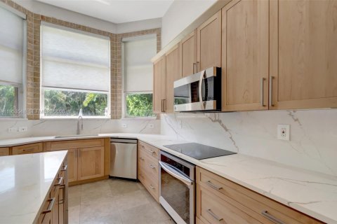 House in West Palm Beach, Florida 3 bedrooms, 229.1 sq.m. № 2007747 - photo 17