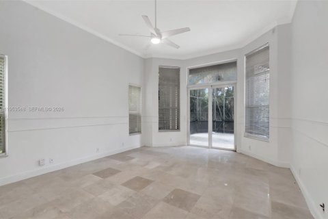 House in West Palm Beach, Florida 3 bedrooms, 229.1 sq.m. № 2007747 - photo 22