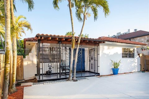 Купить виллу или дом в Майами, Флорида 3 спальни, 185.99м2, № 2085430 - фото 5