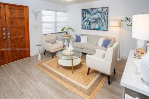 Купить виллу или дом в Майами, Флорида 3 спальни, 185.99м2, № 2085430 - фото 6