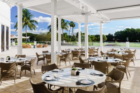 House in Boca Raton, Florida 3 bedrooms, 151.34 sq.m. № 1973350 - photo 15