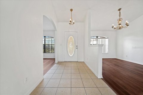 House in Ocala, Florida 4 bedrooms, 239.13 sq.m. № 2298548 - photo 7