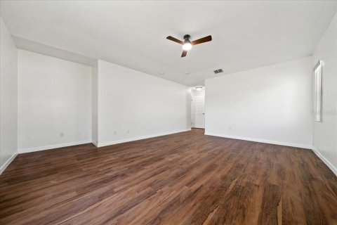 House in Ocala, Florida 4 bedrooms, 239.13 sq.m. № 2298548 - photo 25